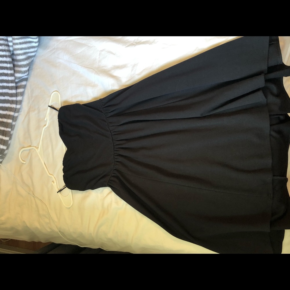 Strapless skater dress - black